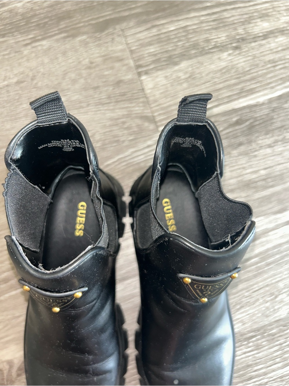 Guess Hestia Chelsea Boot - Picture 15 of 15
